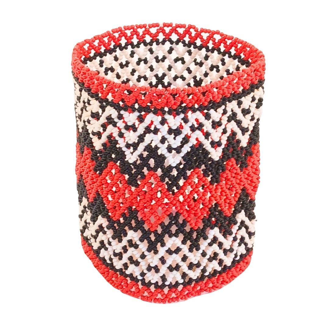 Pulseira de miçangas com padrão geométrico vermelho, preto e branco, elástica
