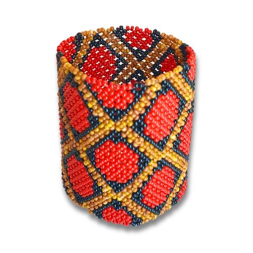 Pulseira de miçangas elástica com losangos vermelhos, azuis e dourados