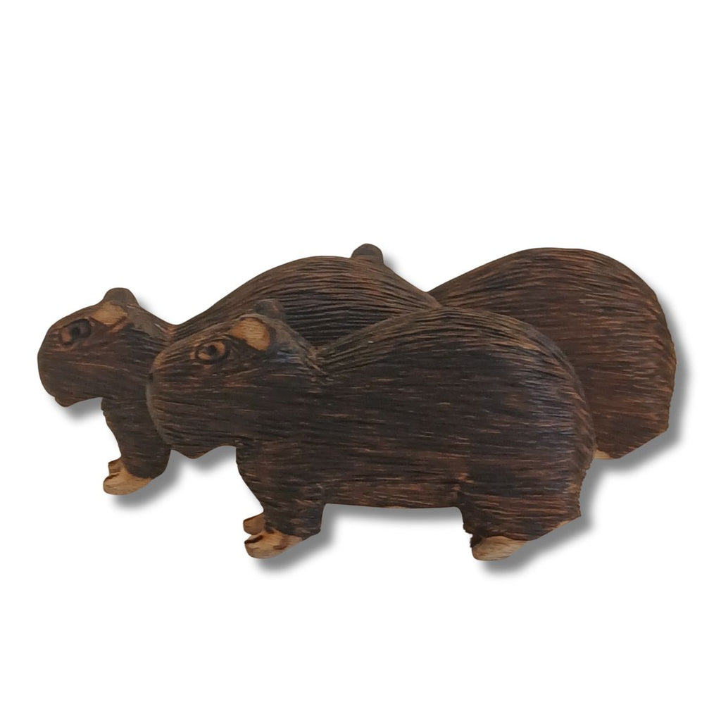Capivara Entalhado em Madeira | Arte Indígena Autêntica
